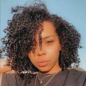 Meet your Posher, Kensi